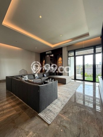 Rumah Elit Modern Tanpa Renovasi di Cipete Jakarta Selatan Rumah Elit Modern Tanpa Renovasi di Cipete Jakarta Selatan