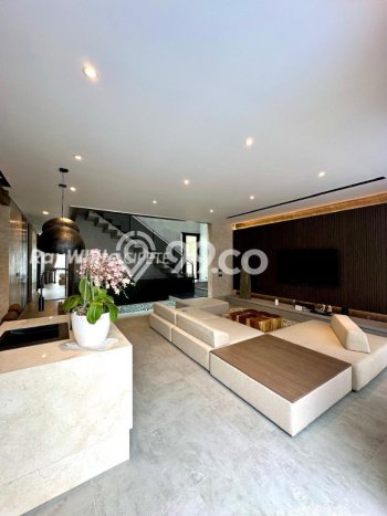 Ready to Use! Premium House LT 341m2 Desain Modern di Ampera Ready to Use! Premium House LT 341m2 Desain Modern di Ampera
