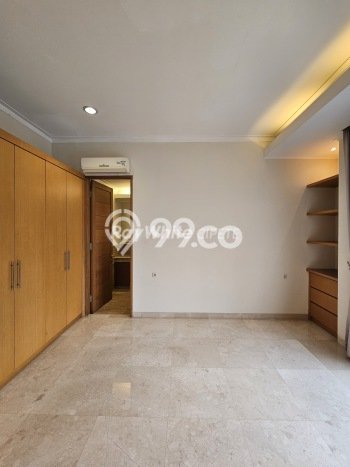 Rumah Mewah LB 600m2 Siap Huni Desain Elegan di Kemang, Jakarta Selatan Rumah Mewah LB 600m2 Siap Huni Desain Elegan di Kemang, Jakarta Selatan