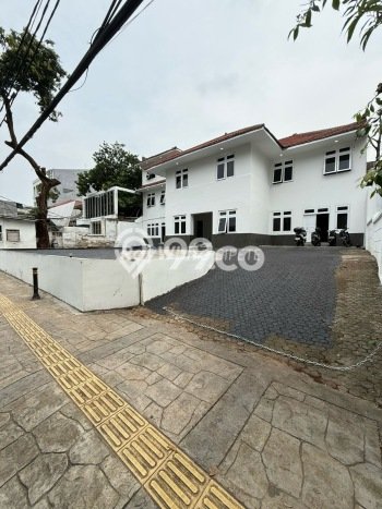 Dijual Hunian Mewah dengan Fasilitas Sekitar Komplit di Menteng, Jakarta Pusat Dijual Hunian Mewah dengan Fasilitas Sekitar Komplit di Menteng, Jakarta Pusat