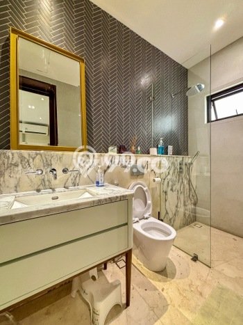 Rumah Elit Modern Siap Huni di Bintaro Jakarta Selatan Rumah Elit Modern Siap Huni di Bintaro Jakarta Selatan