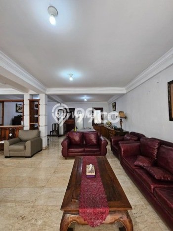 Dijual Hunian Mewah dengan Fasilitas Sekitar Komplit di Kebayoran Lama, Jakarta Selatan Dijual Hunian Mewah dengan Fasilitas Sekitar Komplit di Kebayoran Lama, Jakarta Selatan