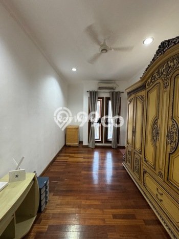 Rumah Luxury Modern Siap Huni di Pondok Indah Jakarta Selatan Rumah Luxury Modern Siap Huni di Pondok Indah Jakarta Selatan