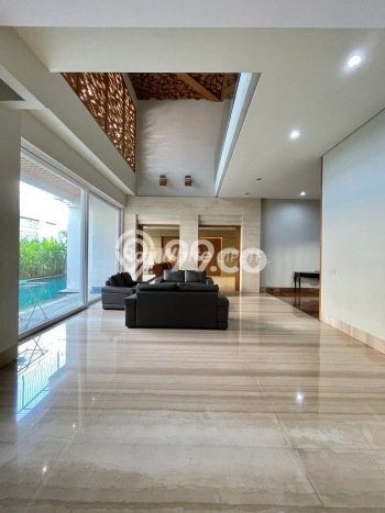 Jual Rumah Mewah Megah Dengan View Eksklusif di Pondok Indah, Jakarta Selatan Jual Rumah Mewah Megah Dengan View Eksklusif di Pondok Indah, Jakarta Selatan