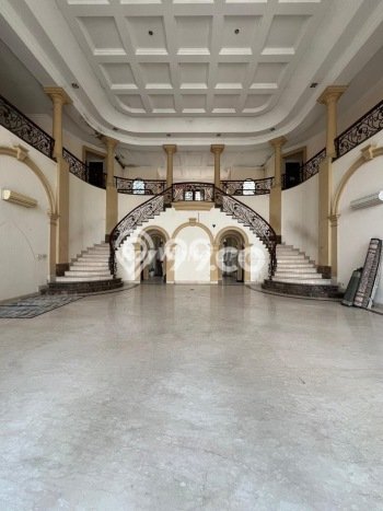 Dijual Rumah Luas Elegan Dengan View Eksklusif di Kuningan, Jakarta Selatan Dijual Rumah Luas Elegan Dengan View Eksklusif di Kuningan, Jakarta Selatan