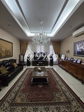 Rumah Elit Modern Siap Huni di Kemang Jakarta Selatan Rumah Elit Modern Siap Huni di Kemang Jakarta Selatan