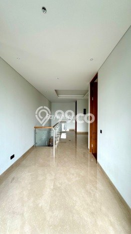 Rumah Elit Modern Tanpa Renovasi di Kemang Jakarta Selatan Rumah Elit Modern Tanpa Renovasi di Kemang Jakarta Selatan