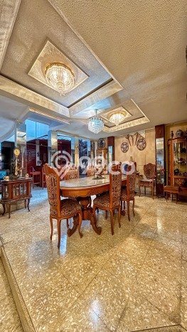 Ready to Use! Luxury House LT 864m2 Desain Modern di Pondok Indah Ready to Use! Luxury House LT 864m2 Desain Modern di Pondok Indah