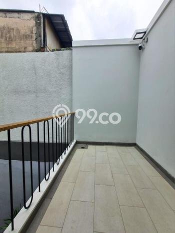 Jual Rumah Luas Megah Dengan View Eksklusif di Sektor 3 - Bintaro, Tangerang Selatan Jual Rumah Luas Megah Dengan View Eksklusif di Sektor 3 - Bintaro, Tangerang Selatan