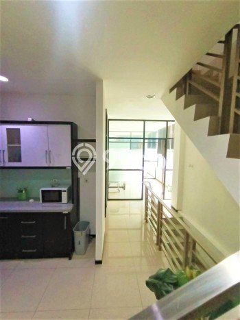 Ruko untuk Disewa di Pusat Jakarta Selatan Luas Bangunan 270m2 Ruko untuk Disewa di Pusat Jakarta Selatan Luas Bangunan 270m2