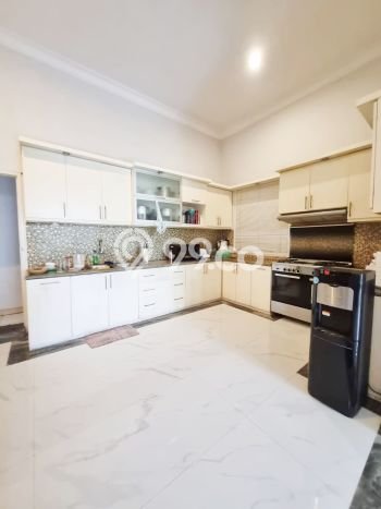 For Sale! Premium House LT 563m2 Desain Elegan di Pejaten For Sale! Premium House LT 563m2 Desain Elegan di Pejaten