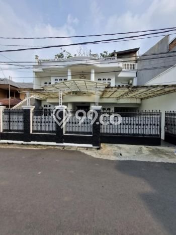 For Sale! Premium House LT 300m2 Desain Elegan di Pejaten For Sale! Premium House LT 300m2 Desain Elegan di Pejaten