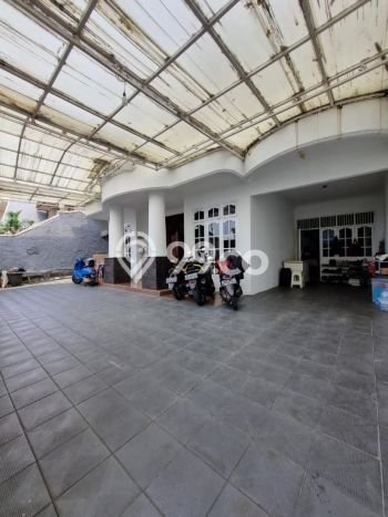 For Sale! Premium House LT 300m2 Desain Elegan di Pejaten For Sale! Premium House LT 300m2 Desain Elegan di Pejaten