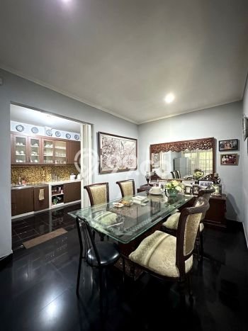 Dijual Cepat Rumah 6 KT 4 KM di Cipete, Jakarta Selatan Dijual Cepat Rumah 6 KT 4 KM di Cipete, Jakarta Selatan
