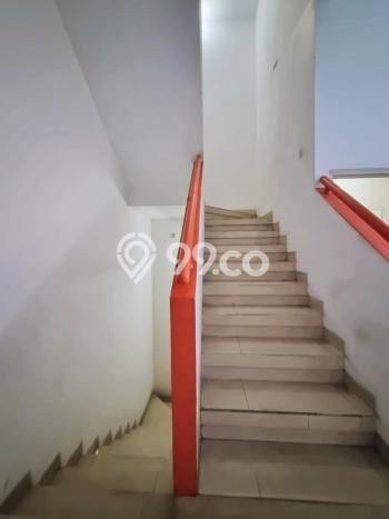 Ruko Lokasi Premium di Fatmawati, Luas 350m², Jalan Utama Ruko Lokasi Premium di Fatmawati, Luas 350m², Jalan Utama