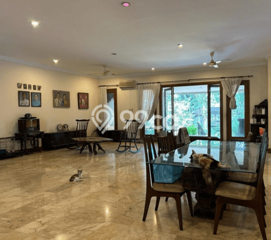 Rumah Elit Modern Tanpa Renovasi di Pejaten Jakarta Selatan Rumah Elit Modern Tanpa Renovasi di Pejaten Jakarta Selatan
