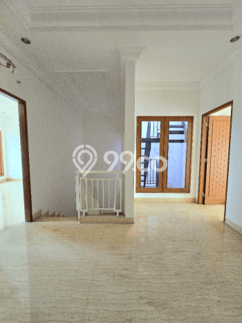 Rumah Luxury Modern Siap Huni di Pejaten Jakarta Selatan Rumah Luxury Modern Siap Huni di Pejaten Jakarta Selatan
