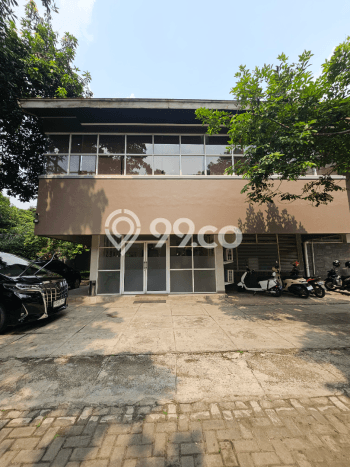 Dijual Rumah Premium dengan Fasilitas Sekitar Lengkap di Kebayoran Baru, Jakarta Selatan Dijual Rumah Premium dengan Fasilitas Sekitar Lengkap di Kebayoran Baru, Jakarta Selatan