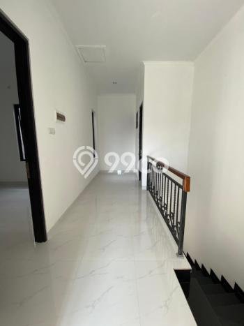 For Sale Rumah 3 Kamar Lokasi Ideal Nyaman dan Strategis di Kramat Jati For Sale Rumah 3 Kamar Lokasi Ideal Nyaman dan Strategis di Kramat Jati