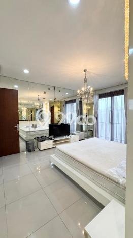 Rumah di , Dekat Sekolah, LT 190m2m² Rumah di , Dekat Sekolah, LT 190m2m²