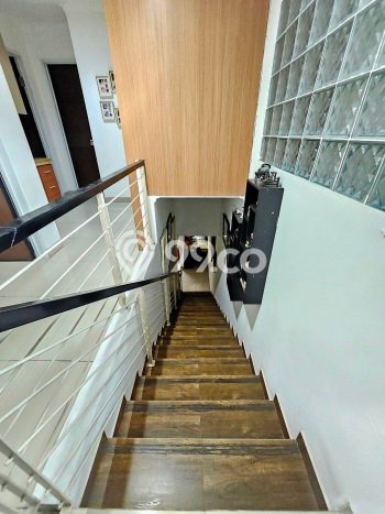 Dijual Rumah Luas Elegan Dengan View Cantik di Pondok Labu, Jakarta Selatan Dijual Rumah Luas Elegan Dengan View Cantik di Pondok Labu, Jakarta Selatan