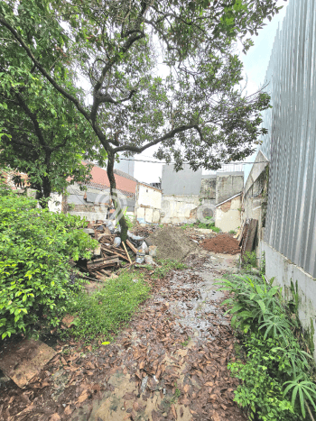 Tanah Dijual Lokasi Menteng, Jakarta Pusat Luas 321m2 Legalitas Aman Tanah Dijual Lokasi Menteng, Jakarta Pusat Luas 321m2 Legalitas Aman