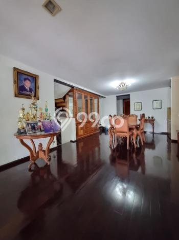 Rumah Elit LB 300m2 Siap Huni Desain Elegan di Cipete, Jakarta Selatan Rumah Elit LB 300m2 Siap Huni Desain Elegan di Cipete, Jakarta Selatan