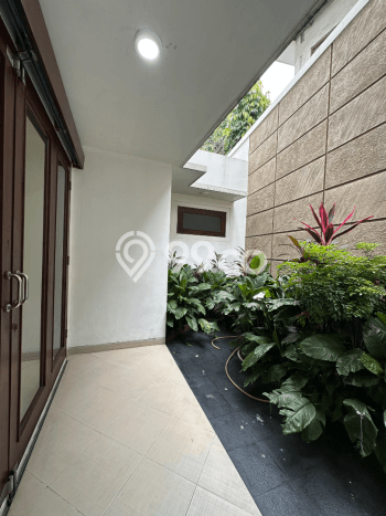 Rumah Elit LB 200m2 Siap Pakai Desain Elegan di Cipete, Jakarta Selatan Rumah Elit LB 200m2 Siap Pakai Desain Elegan di Cipete, Jakarta Selatan