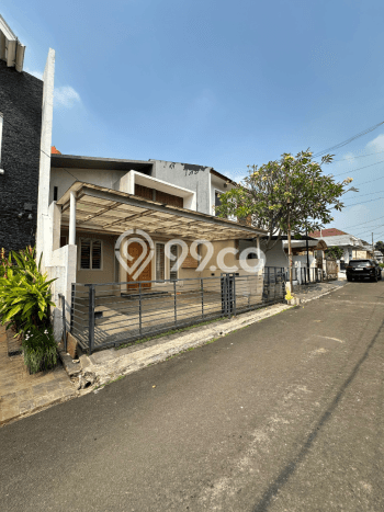 KESEMPATAN EMAS! Rumah Premium area Lebak Bulus, Jakarta Selatan, LT 128m² LB 150m² KESEMPATAN EMAS! Rumah Premium area Lebak Bulus, Jakarta Selatan, LT 128m² LB 150m²