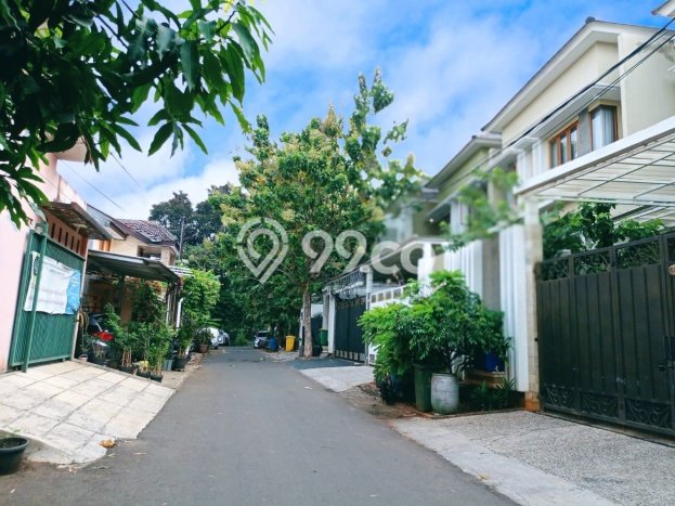 Dijual Rumah Mewah Exclusive di Cilandak, Jakarta Selatan Dijual Rumah Mewah Exclusive di Cilandak, Jakarta Selatan
