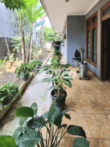 Rumah Luxury Modern Siap Huni di Condet Jakarta Timur Rumah Luxury Modern Siap Huni di Condet Jakarta Timur