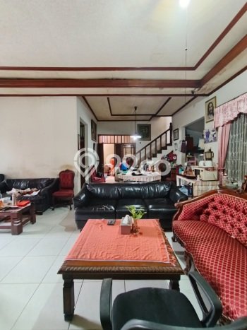 Rumah Elit Modern Tanpa Renovasi di Setiabudi Jakarta Selatan Rumah Elit Modern Tanpa Renovasi di Setiabudi Jakarta Selatan