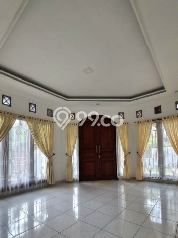 Disewakan! Rumah 4 Kamar Tidur &
3 Kamar Mandi di Cipete, Jakarta Selatan Disewakan! Rumah 4 Kamar Tidur &
3 Kamar Mandi di Cipete, Jakarta Selatan