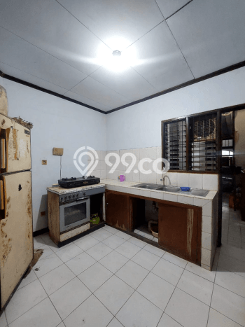 Ready to Use! Premium House LT 230m2 Desain Elegan di Lebak Bulus Ready to Use! Premium House LT 230m2 Desain Elegan di Lebak Bulus