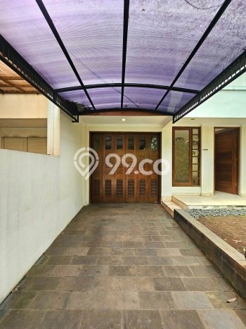 Rumah Elit Modern Siap Huni di Lebak Bulus Jakarta Selatan Rumah Elit Modern Siap Huni di Lebak Bulus Jakarta Selatan