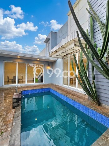 Dijual Rumah Luas Megah Dengan View Eksklusif di Bintaro, Tangerang Selatan Dijual Rumah Luas Megah Dengan View Eksklusif di Bintaro, Tangerang Selatan