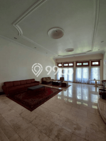 Rumah Elit Modern Tanpa Renovasi di Lebak Bulus Jakarta Selatan Rumah Elit Modern Tanpa Renovasi di Lebak Bulus Jakarta Selatan