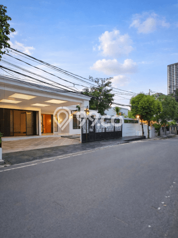 Dijual Rumah Premium dengan Fasilitas Sekitar Lengkap di Cilandak, Jakarta Selatan Dijual Rumah Premium dengan Fasilitas Sekitar Lengkap di Cilandak, Jakarta Selatan