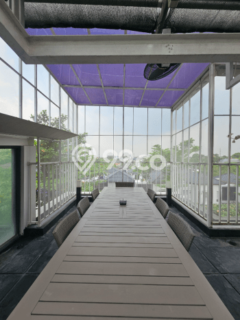 Ready to Use! Premium House LT 308m2 Desain Modern di Lebak Bulus Ready to Use! Premium House LT 308m2 Desain Modern di Lebak Bulus