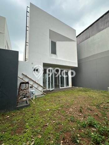 Rumah Elit Modern Tanpa Renovasi di Lebak Bulus Jakarta Selatan Rumah Elit Modern Tanpa Renovasi di Lebak Bulus Jakarta Selatan