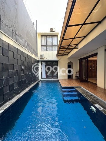 Rumah Luxury Modern Siap Huni di Kemang Jakarta Selatan Rumah Luxury Modern Siap Huni di Kemang Jakarta Selatan
