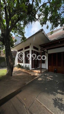 Siap Huni Rumah Mewah 5 Kamar di Cilandak Dekat ke Mana Pun Siap Huni Rumah Mewah 5 Kamar di Cilandak Dekat ke Mana Pun