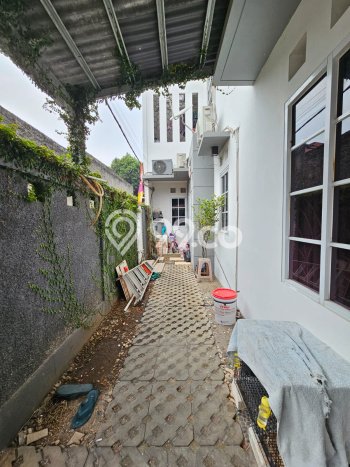 Rumah Modern Cantik 0 Kamar Siap Huni di Cinere Rumah Modern Cantik 0 Kamar Siap Huni di Cinere