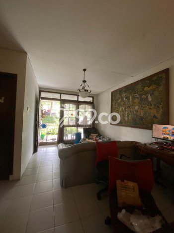 KESEMPATAN TERBAIK! Rumah Asri area Cipete, Luas 394m² Bangunan 250m² KESEMPATAN TERBAIK! Rumah Asri area Cipete, Luas 394m² Bangunan 250m²