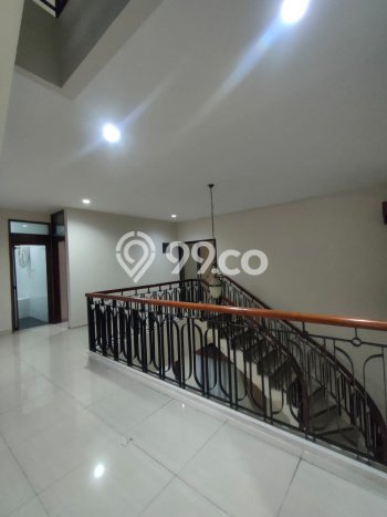 LISTING BARU! Rumah di Pondok Indah, Ready, 4 KT, Dekat Pondok Indah, Jakarta Selatan, Jakarta Selatan, Luas 400m² Bangunan 520m² LISTING BARU! Rumah di Pondok Indah, Ready, 4 KT, Dekat Pondok Indah, Jakarta Selatan, Jakarta Selatan, Luas 400m² Bangunan 520m²