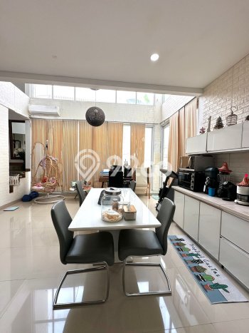 Rumah Luxury Modern Siap Huni di Lebak Bulus Jakarta Selatan Rumah Luxury Modern Siap Huni di Lebak Bulus Jakarta Selatan
