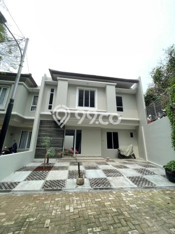 LIMITED UNIT! Rumah area Kebagusan, 3 KM, Luas 143m² LB 192m² LIMITED UNIT! Rumah area Kebagusan, 3 KM, Luas 143m² LB 192m²