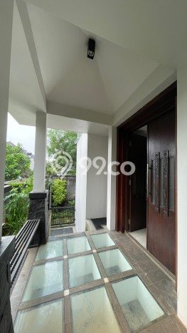 Jual Rumah Mewah Elegan Dengan View Cantik di Lebak Bulus, Jakarta Selatan Jual Rumah Mewah Elegan Dengan View Cantik di Lebak Bulus, Jakarta Selatan