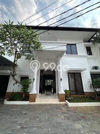 Jual Rumah Mewah Elegan Dengan View Cantik di Kemang, Jakarta Selatan Jual Rumah Mewah Elegan Dengan View Cantik di Kemang, Jakarta Selatan