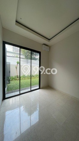 HARGA TERBAIK! Rumah area Cipete, 3 KM, Area Asri, Luas 937m² Bangunan 570m² HARGA TERBAIK! Rumah area Cipete, 3 KM, Area Asri, Luas 937m² Bangunan 570m²